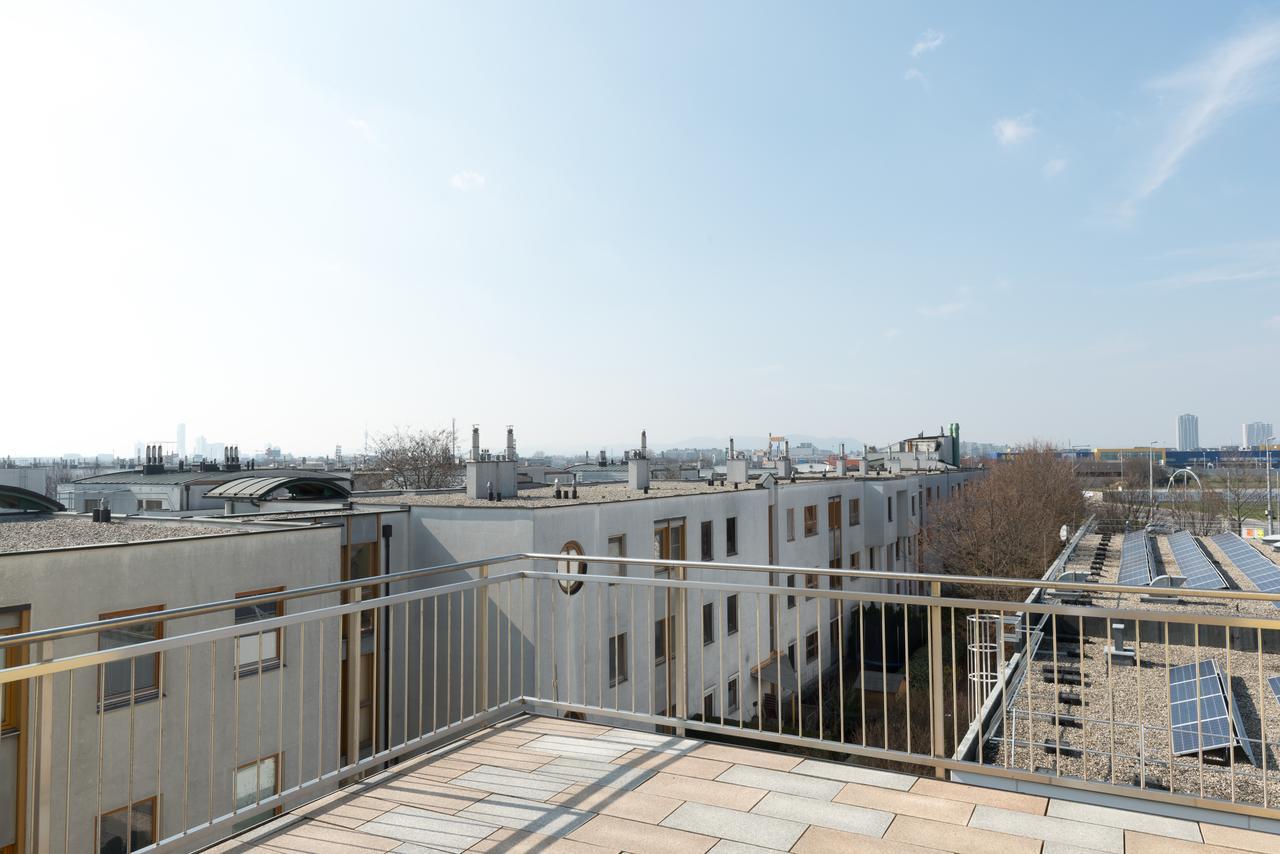 Hotel Breitenlee Виена Екстериор снимка